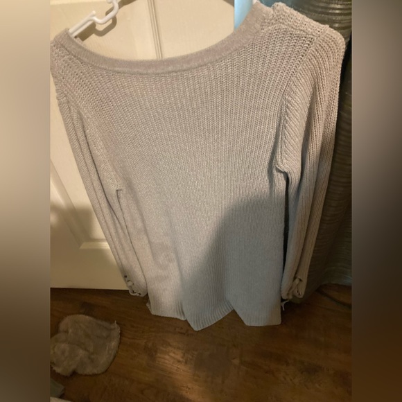 Sweater - Picture 2 of 2